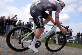 Mathieu van der Poel: irrésistible sur les pavés KEYSTONE/EPA/TERESA SUAREZ
